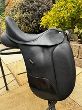 Wintec Isabelle Werth Cair Dressage Saddle Black 16.5” Gullet blue - med wide 