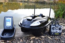 Atom Bait Boat + Toslon TF640 Finder & GPS
