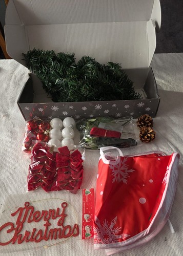 Mini table top christmas tree - table,