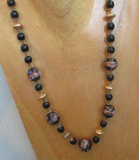 BEAUTIFUL VINTAGE VENETIAN MURANO LAMPWORK  WEDDING CAKE BEAD NECKLACE 25''