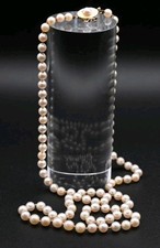 Antique Art Deco Vintage Single Row Pearl Necklace With 14ct Yellow Gold Clasp