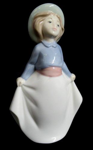 Vintage 1997 lladro - nao, figure