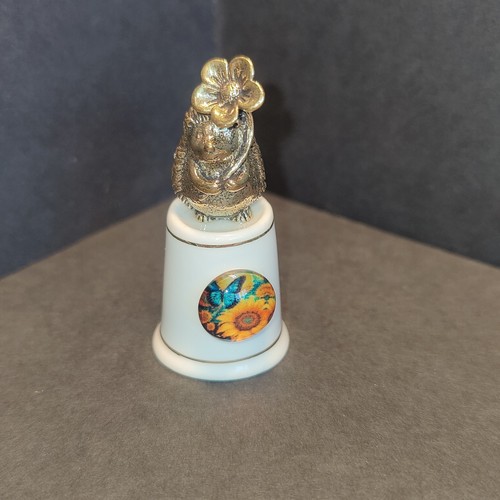 400 fine bone china thimble - #400.,