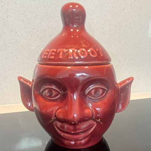 Beetroot red ceramic - ceramic, face