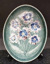 Superbly Decorated Jo Lester Isle Of Wight Studio Pottery Oval Tray 25.5 x 20cms