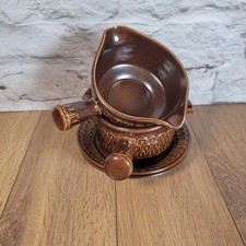 2 Wedgwood Pennine Brown Handled Soup Bowls & Saucers 