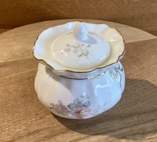 Royal doulton mystic - doulton,