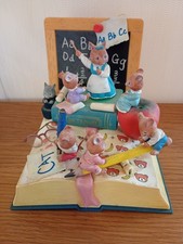 beautiful Vintage Enesco Music