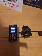 Sony Ericsson Walkman W880i - Black (Unlocked) Mobile Phone