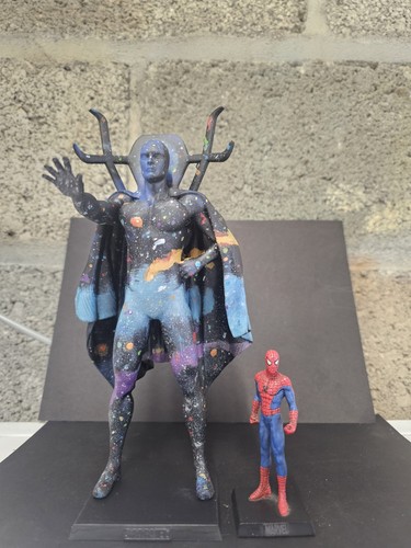 Classic marvel figurine - classic,