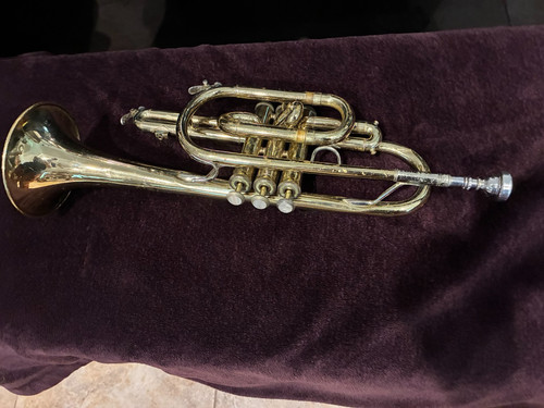 Bach coronet c10567 case - coronet, and