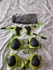 6 Piece Shin Elbow & Knee Pads Protective Gear Set for Kids + helmet (green)