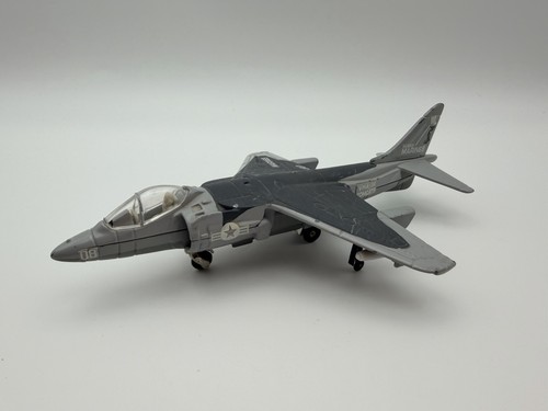 Large ertl force one 8b - large, av-8b
