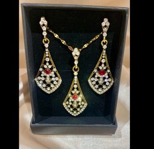 1920s Art Deco style fluted