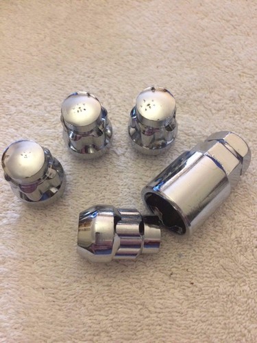 Alloy wheel locking nuts - locking,