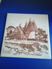 H & R Johnson Ltd England Wall  Tile  With Oast House Picture Good Condition