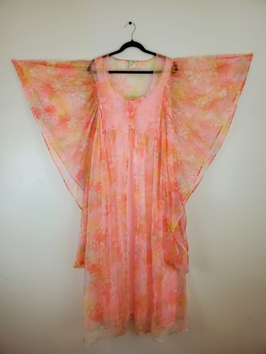 Vintage 1960s peignoir set - 1960s,