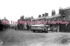 YO 9964 - Motor Bus On Railway Street, Pocklington, Yorkshire