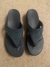 Ladies Crocs Wedge Dual Comfort UK 8 Flip Flops Monterey Navy & Teal Diamante  