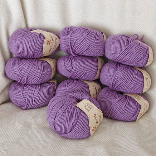 Wool thread yarn skeins - dk,