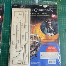 HACHETTE BUILD THE PIRATES OF