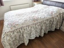 Vintage St Michael Floral