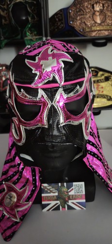 Wwe penta pink backlash style - penta,