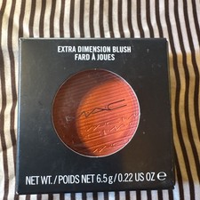 MAC Extra Dimension Blush –