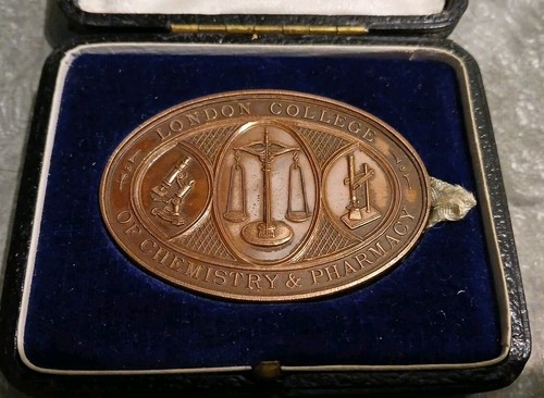 Scarce 1932 london - london, college
