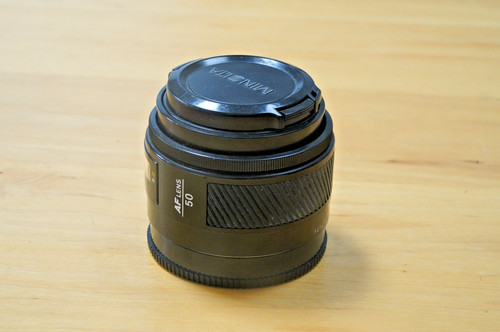 Minolta 50mm 7 - af, f1.7