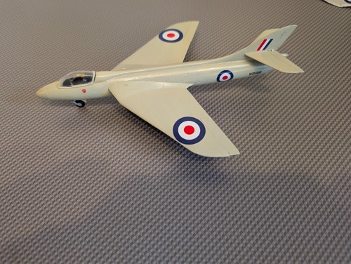 Hawker hunter - hawker, p.1067