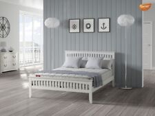 SOLID WOOD BED FRAME SHAKER