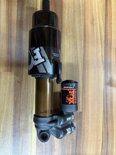 Rear Shock	FOX Float X2 Factory Kashima, 230mm x 65mm, low- and high-speed