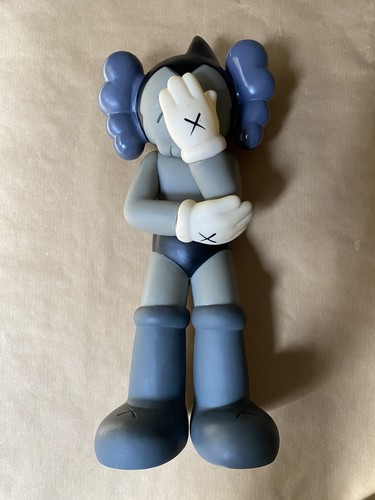 Kaws original fake astro - original,