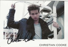 DOCTOR WHO SIGNED 6X4 PHOTO OF CHRISTIAN COOKE WAS ROSS IN SONTARAN STRAGEM 2008