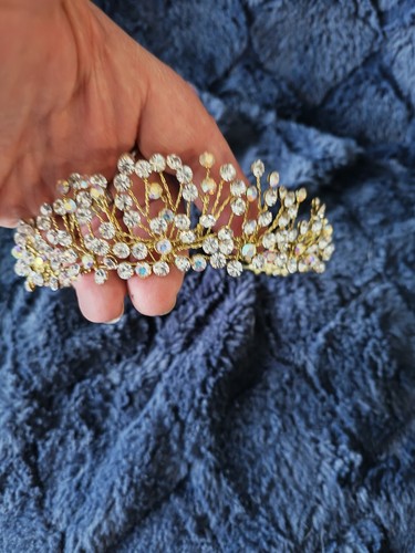 Amanda wyatt tiara - amanda,
