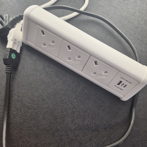 Powerdata sockets usb - powerdata, uk