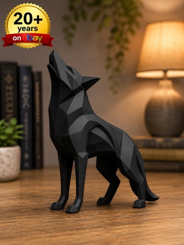 Low poly howling - poly, statue