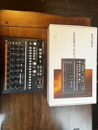 Arturia drumbrute impact - arturia,