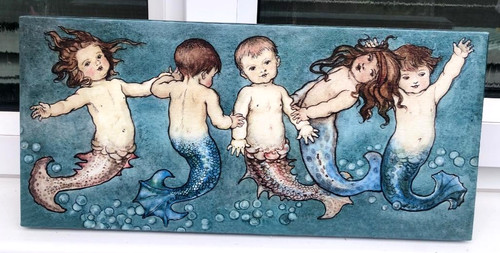 Gorgeous vintage water - gorgeous, babies