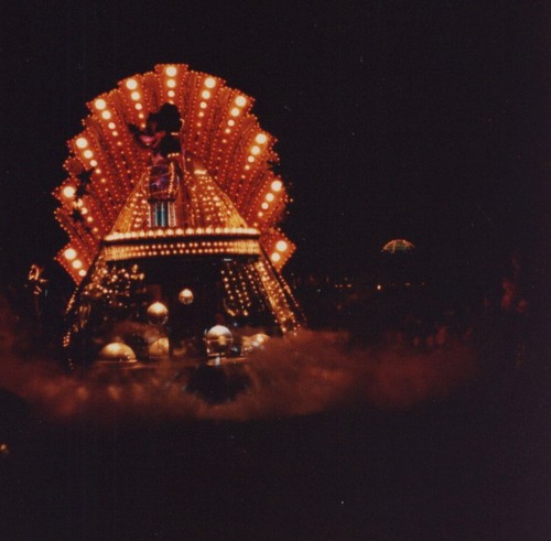1970s carnival ride glowing - 1970s,
