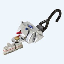 Q’Straint / Unwin Q8-6200-L QRT Deluxe WAV Wheelchair Retractor L-Track Tie-Down