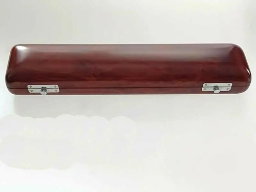 Brown wooden flute case - wooden,