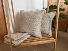 Set of 4 Harlequin Grasscloth