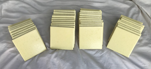 Vtg pale yellow speckled - 40,