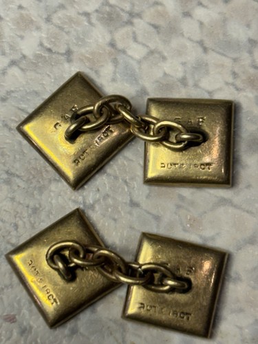 Vintage carat gold - 18-carat,
