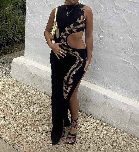 Murci black beige snake animal - murci,