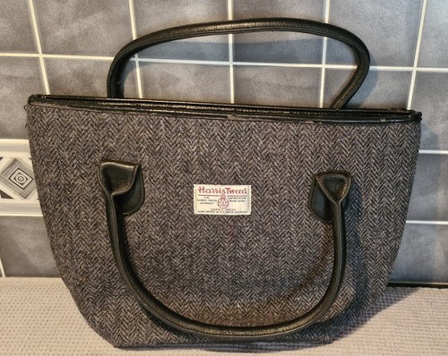 Authentic harris tweed - harris,