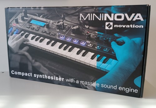 Novation mininova compact - novation,
