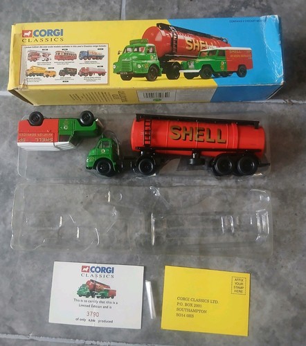 Corgi 31005 shell - corgi, bp